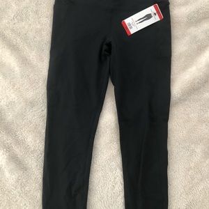 Skechers GOFLEX high waisted 7/8 legging. Size M